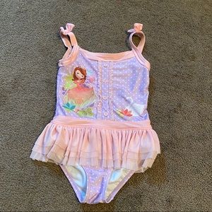 Swimsuit size 5/6 Sofia the First